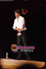 Shahrukh Khan perform at a wedding on 30th April 2009 (31).JPG